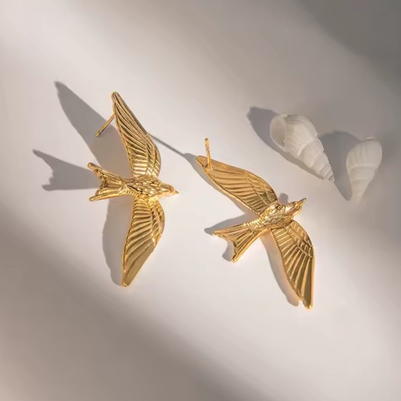 Swallow 18K Gold Stainless Steel Bird Earrings - Picture 7 of 15